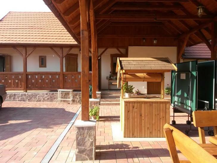 Martonyi Erdőszéli Vendégház Exterior foto